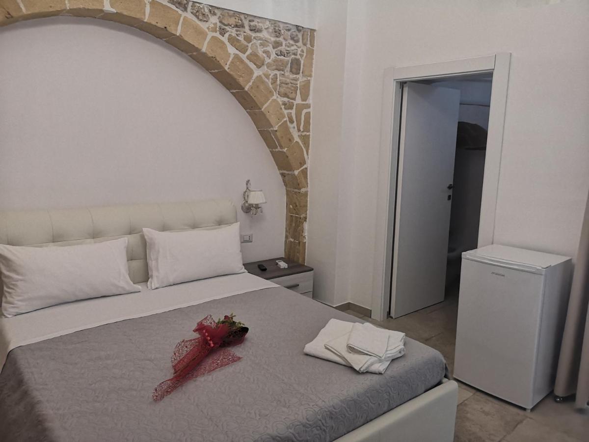 B & B San Giovanni 9 ガリポリ エクステリア 写真