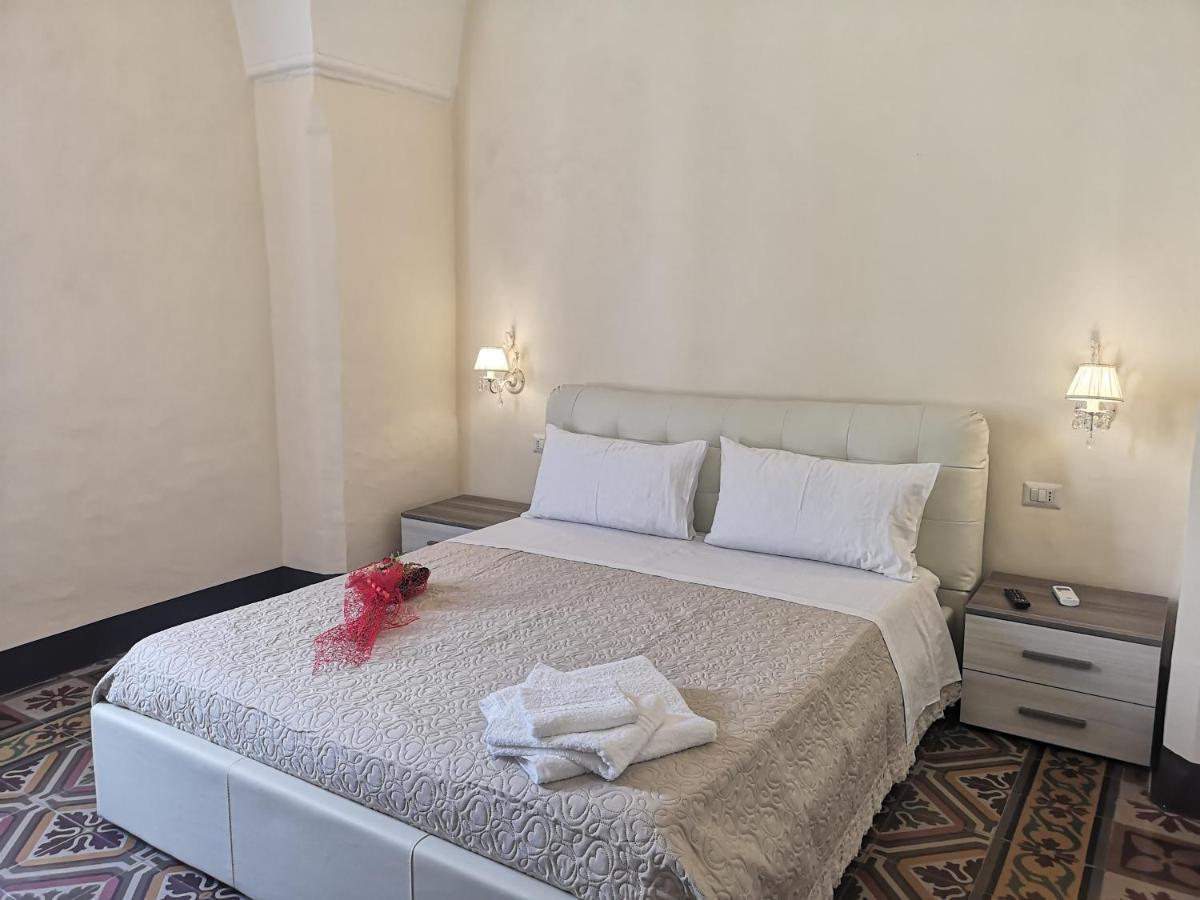 B & B San Giovanni 9 ガリポリ エクステリア 写真